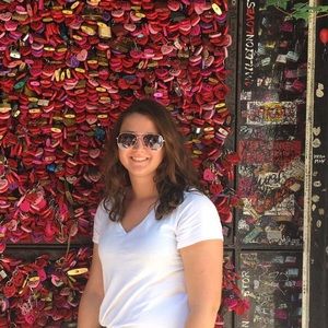 Meet your Posher, Anne